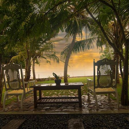 Hiru Lagoon Negombo Exterior foto
